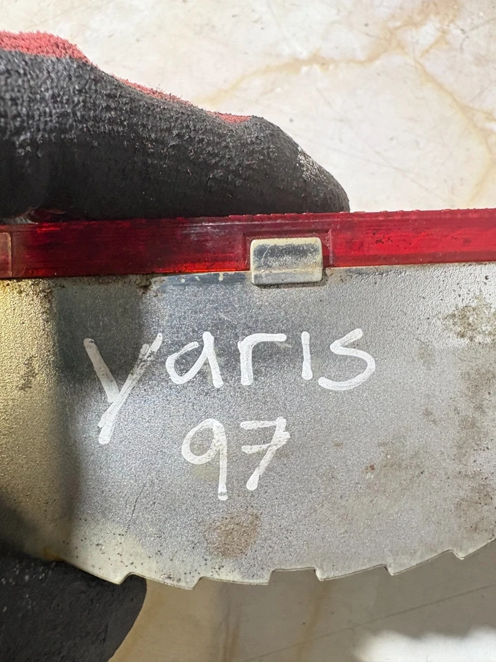 52 008 OE Toyota Yaris Brake Light Switch Sensor Genuine OEM - Image 3 of 4