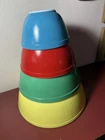 Vintage PYREX Primary Colors Nesting Mixing Bowls Complete Set of 4 401- 404