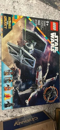 LEGO Star Wars TIE Fighter & X-Wing Mash Up Set 75393 Rebuild the Galaxy 1063pcs