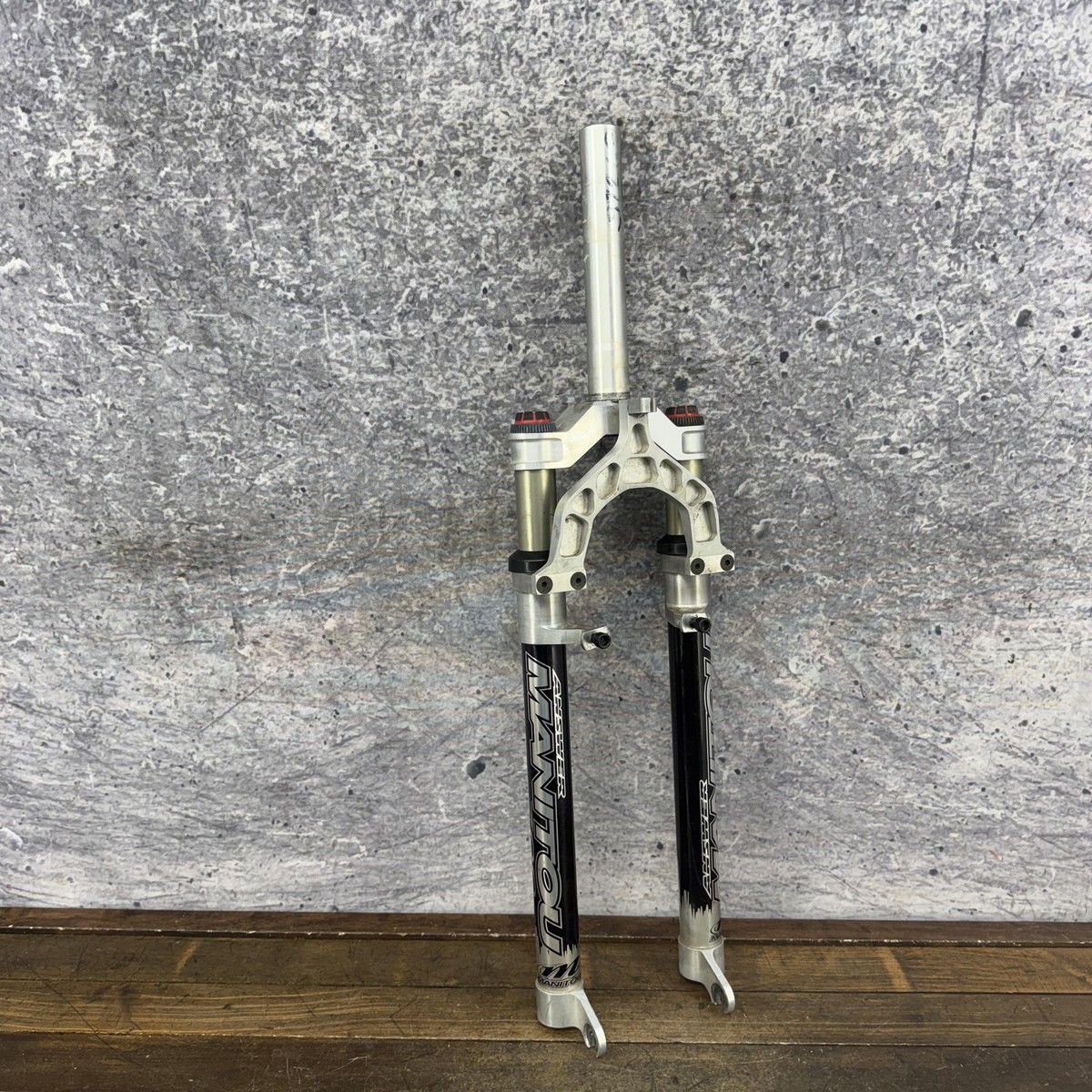 Vintage Manitou Answer 700c Suspension Fork 1 1/8 Threadless V