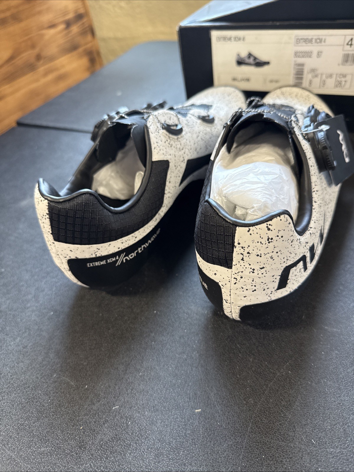 Northwave Extreme XCM 4 Men’s Mtb Cycling Shoes US 9 Euro 41.5  (9419-100)