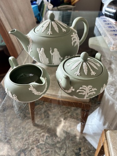 Celadon Green Wedgwood Jasperware Tea Pot Sugar Creamer Set - Picture 2 of 7