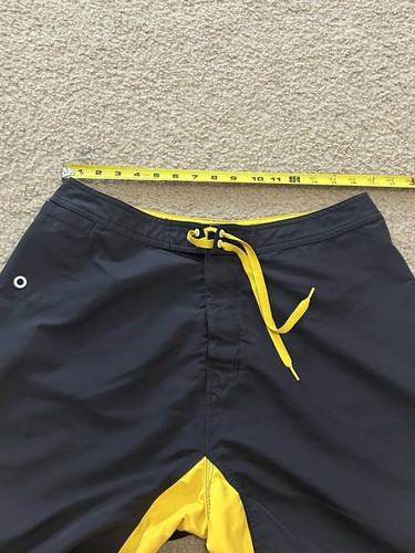 Y2K Fox Racing Board Shorts Para Hombre Talla 32 Bañador Negro Amarillo Bolsillo 10” - Imagen 7 de 7