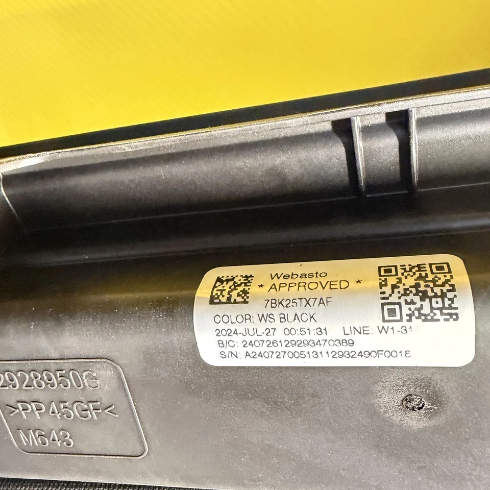 Jeep Grand Wagoneer 2022-2025 techo corredizo pantalla sin techo corredizo/ver marco roto Foto 4 de 4