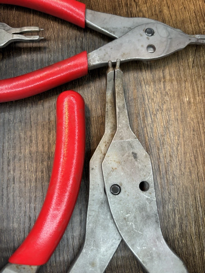 Juego de alicates de anillo a presión de 7 piezas Foto 4 de 4