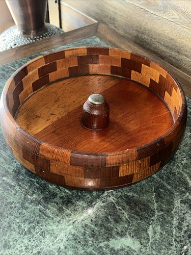 California Redwood Patchwork Vintage Wooden Nutcracking Bowl, Standard Specialty - Picture 3 of 23