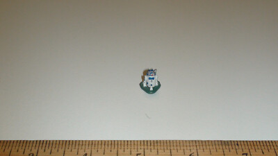 Star Wars Micro Machines Action Fleet R2-D2 Figure #1