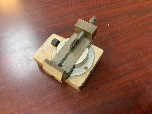 Mitutoyo Comparator Inspection Rotaty Vise Stage