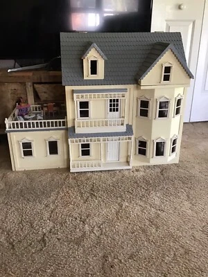 old victorian dollhouse