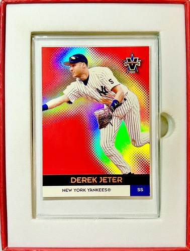 2000 Pacific Vanguard Derek Jeter RED REFRACTOR SP - Yankees - HOF Refractor SP - Picture 3 of 6