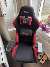 GT OMEGA Racing Pro Series Gaming Chair Black/Red