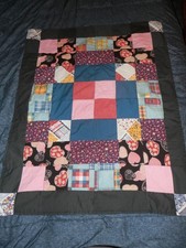 Vintage Hand Made Quilt Blanket Toddler Baby square pattern