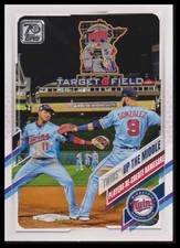 2021 Topps #553 Twins Up The Middle (Marwin Gonzalez / Jorge Polanco)