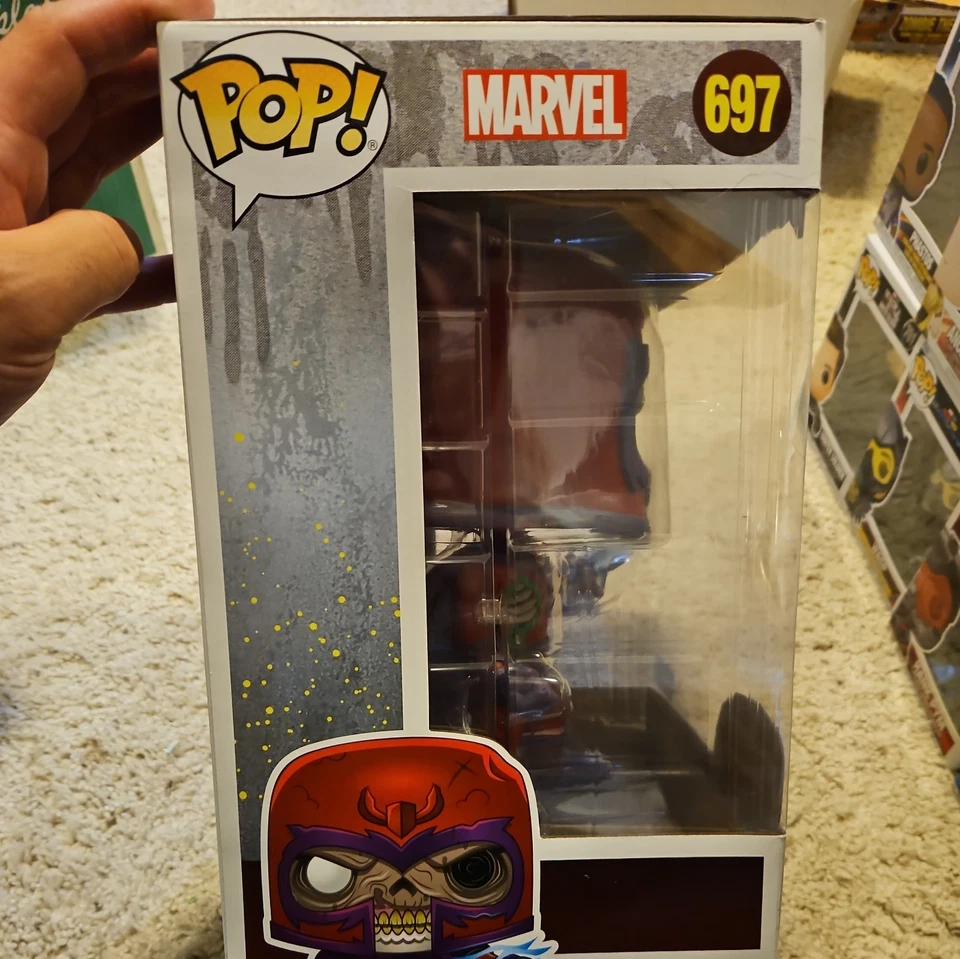 Funko Pop! Figura de acción Marvel Zombies Zombie Magneto #697 Foto 4 de 4