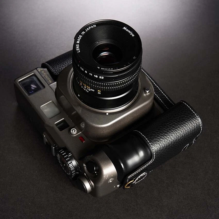 Medio estuche de cuero genuino hecho a mano para cámara para Mamiya 7 ii 6MF Foto 2 de 4