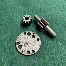 Triumph Trident T150 BSA Rocket 3 Oil Pump Parts NOS 70-6889 70-6502 70-6039