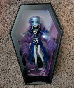 Monster High Midnight Runway | eBay