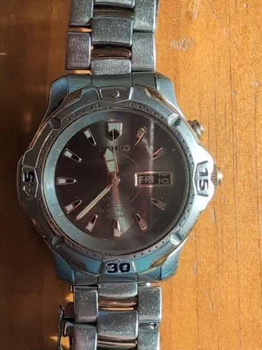 Vintage Seiko Kinetic Titanium Sports 100 5m43-0F19 Watch 38mm 9 No227