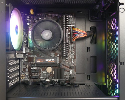 PC Gaming FORTNITE - Ryzen 5 3400G -Radeon RX Vega 11 + 16GB DDR4 + WIN 11 - Foto 2 di 8