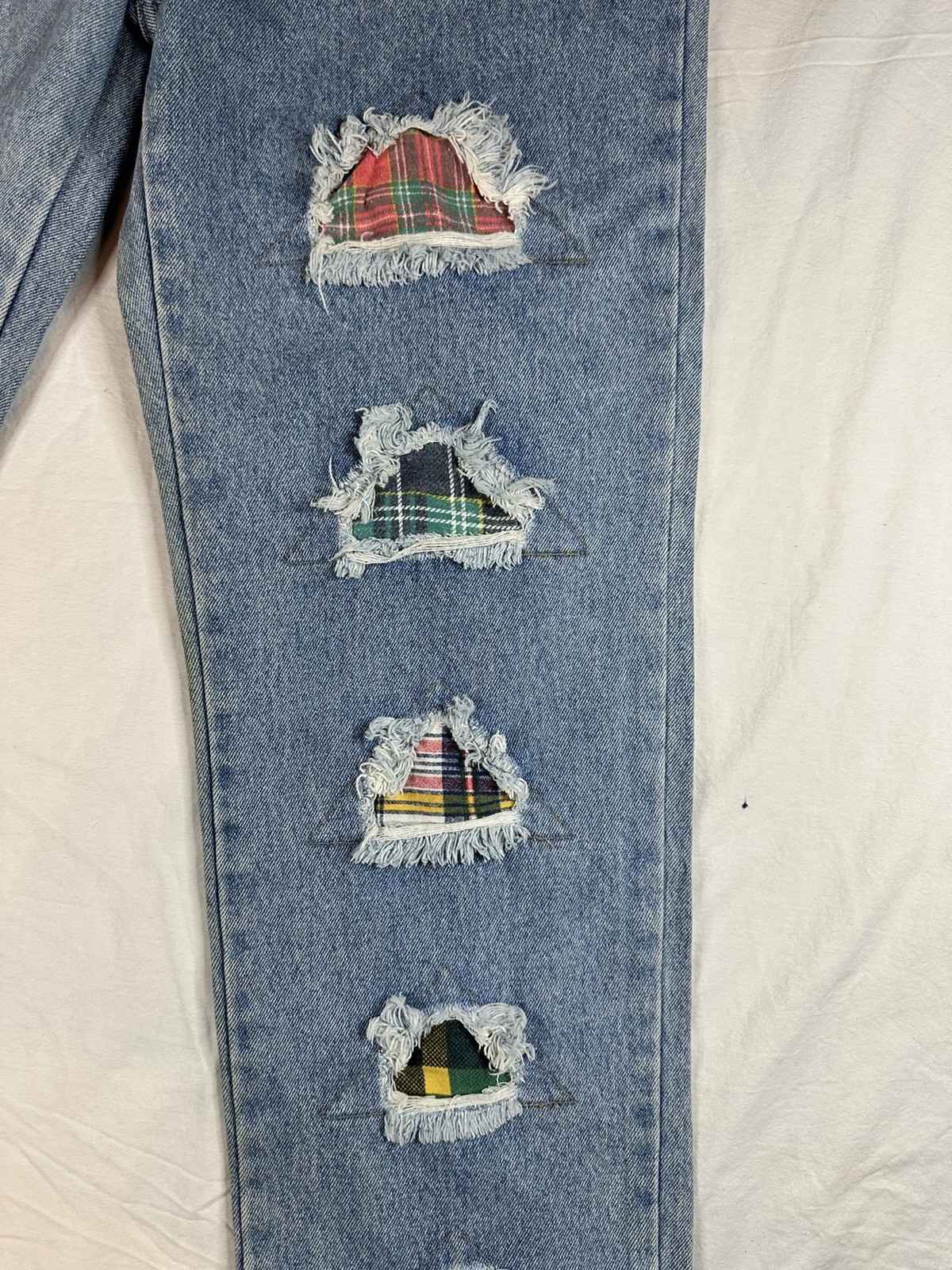 VNT 90s One World Plaid Patchwork Distressed Jean… - image 2