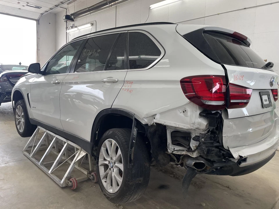 Used Front Left Seat Belt Front fits: 2016 Bmw X5 bucket driver retractor w/o ac - Imagem 2 de 4