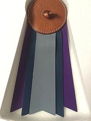 HERMES FLOT CHARM IN BLEU LIN/BLEU DE MALTE/CROCUS - BNIB !!! - Picture 3 of 7