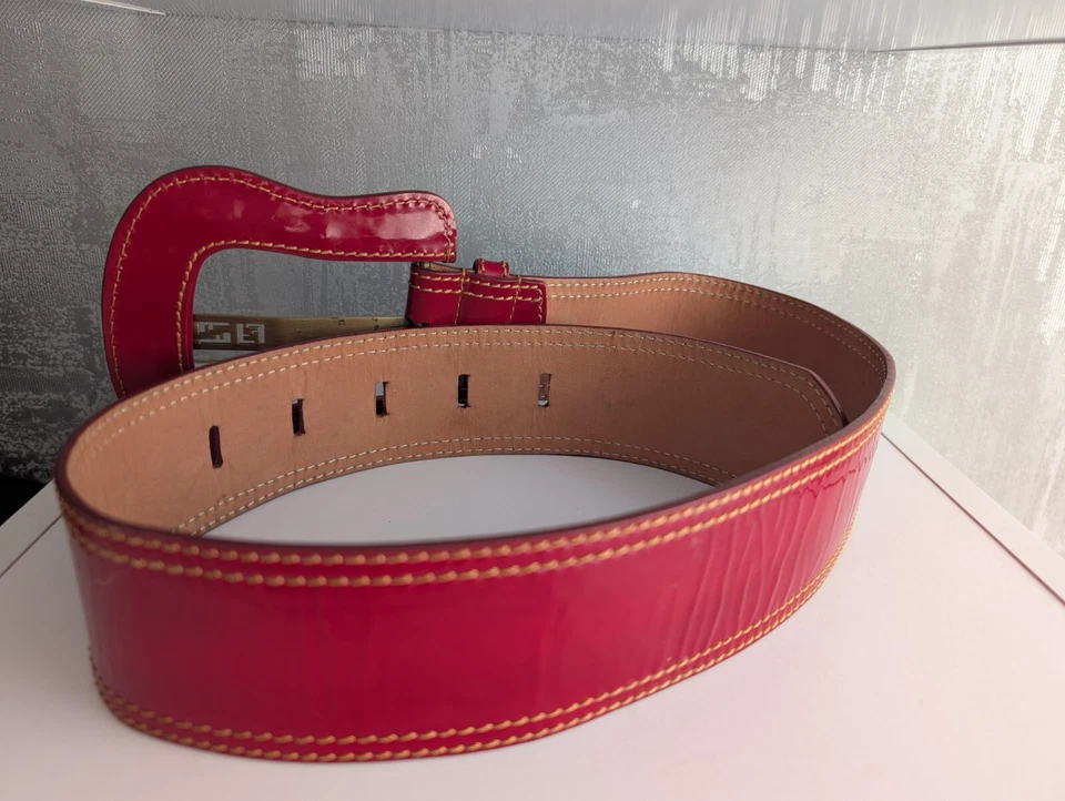 Fendi B Hebilla Borgoña Rojo Charol Vestido Ancho Top Blusa Cinturón 32" 95 cm Foto 3 de 4