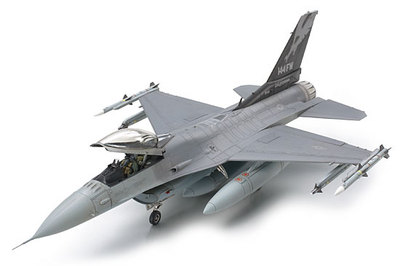 Tamiya 61101 1/48 Scale Model Kit ANG Air Guard F16C Block 32/52