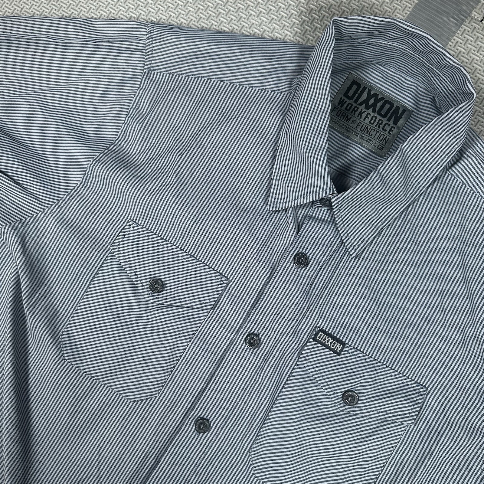 Dixxon Work Force Form And Function Button Up Shi… - image 1