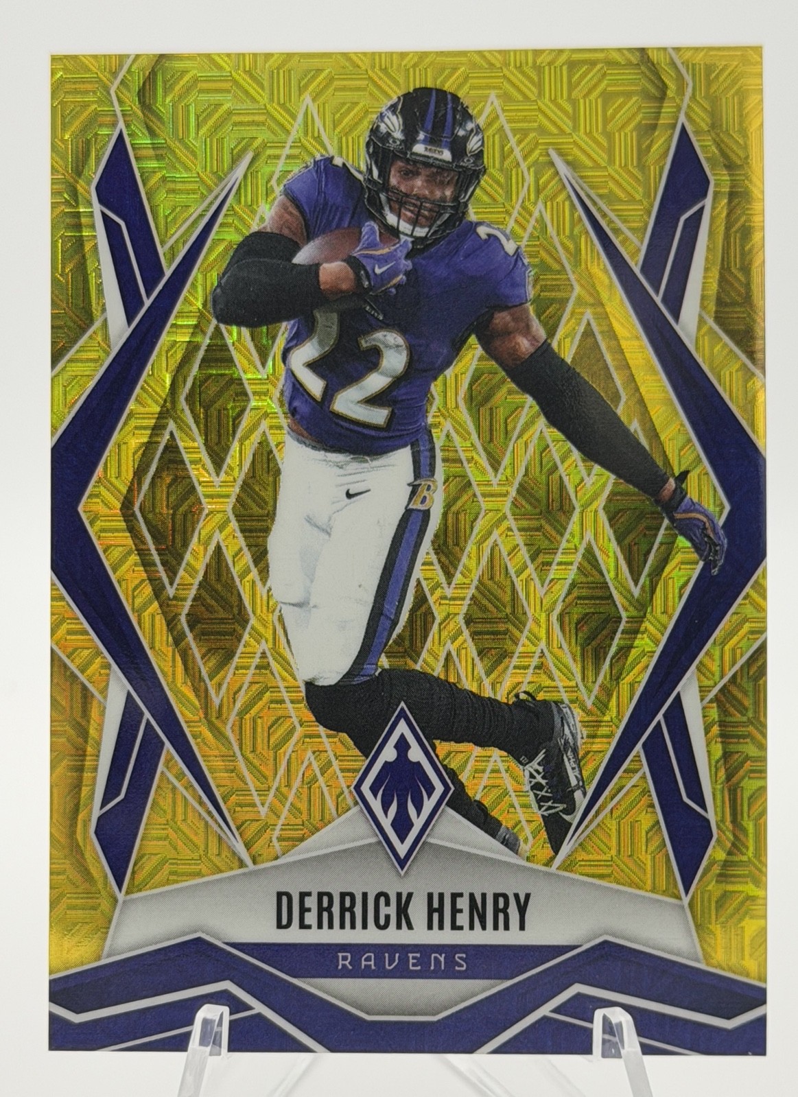 2025 Panini Phoenix Derrick Henry Yellow Mojo /35 #10 Baltimore Ravens 28/35