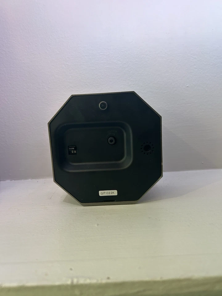 Vintage 1980s Seiko Octagon Metal Gray Quartz Alarm Desk Clock - QP022K - READ - Image 3 of 4