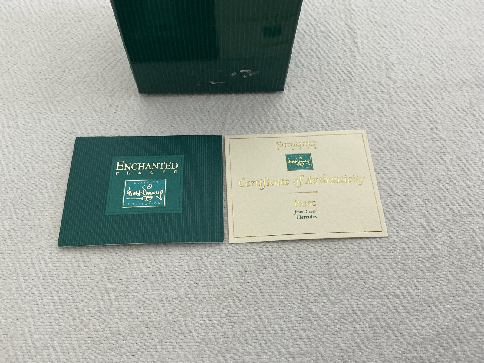 WDCC Hercules’ Enchanted Places Pain & Panic Miniatures w/Buttons & Postcard