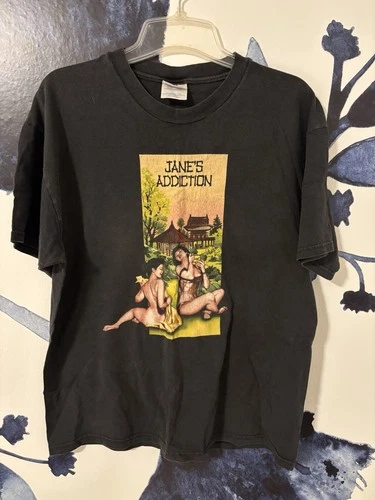 Jane’s Addiction Jubilee Concert Tour Shirt . Si 2000s vintage concert t-shirt, vintage, single stitch, B+ condition