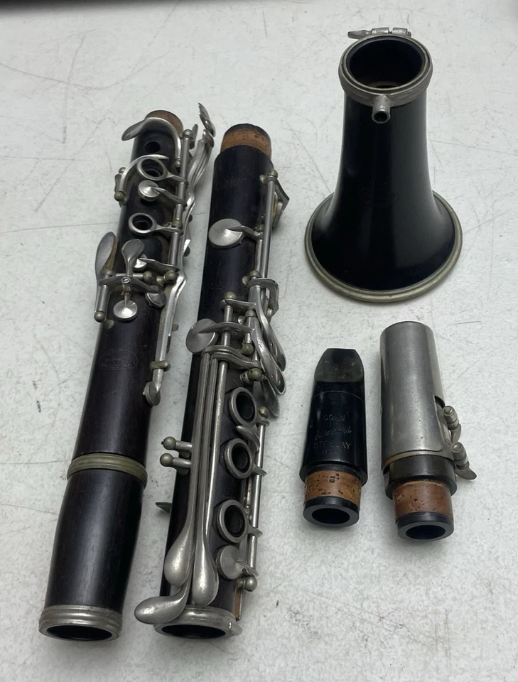 Vintage C.G. Conn Clarinet Standard STEELAY Serial #B283547L - FOR PARTS ONLY - Image 2 of 4