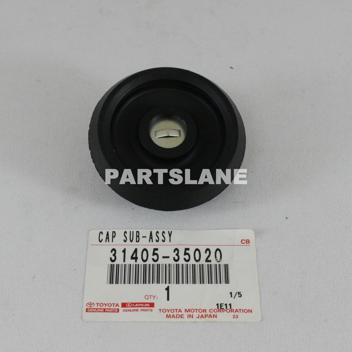 31405-35020 Toyota OEM Genuine CAP ASSY, CLUTCH MASTER CYLINDER  