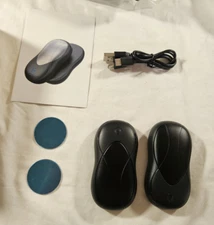 HW05 Hand Warmers (Open - Box / New / Damaged Packaging / See Description)