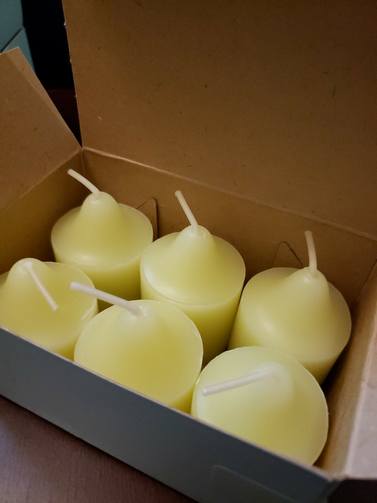 Partylite Retired Lot of 6 Votive Candles Kiwi Strawberry Scent NIB