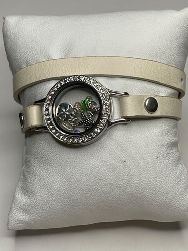 Origami Owl Beige 6 - 7 1/4" Leather Wrap Bracelet with silver locket / charm - Picture 2 of 5