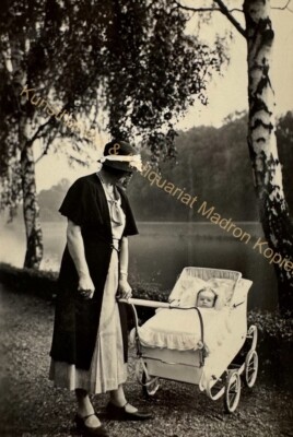 orig. Photo Mother Child Pram 1930