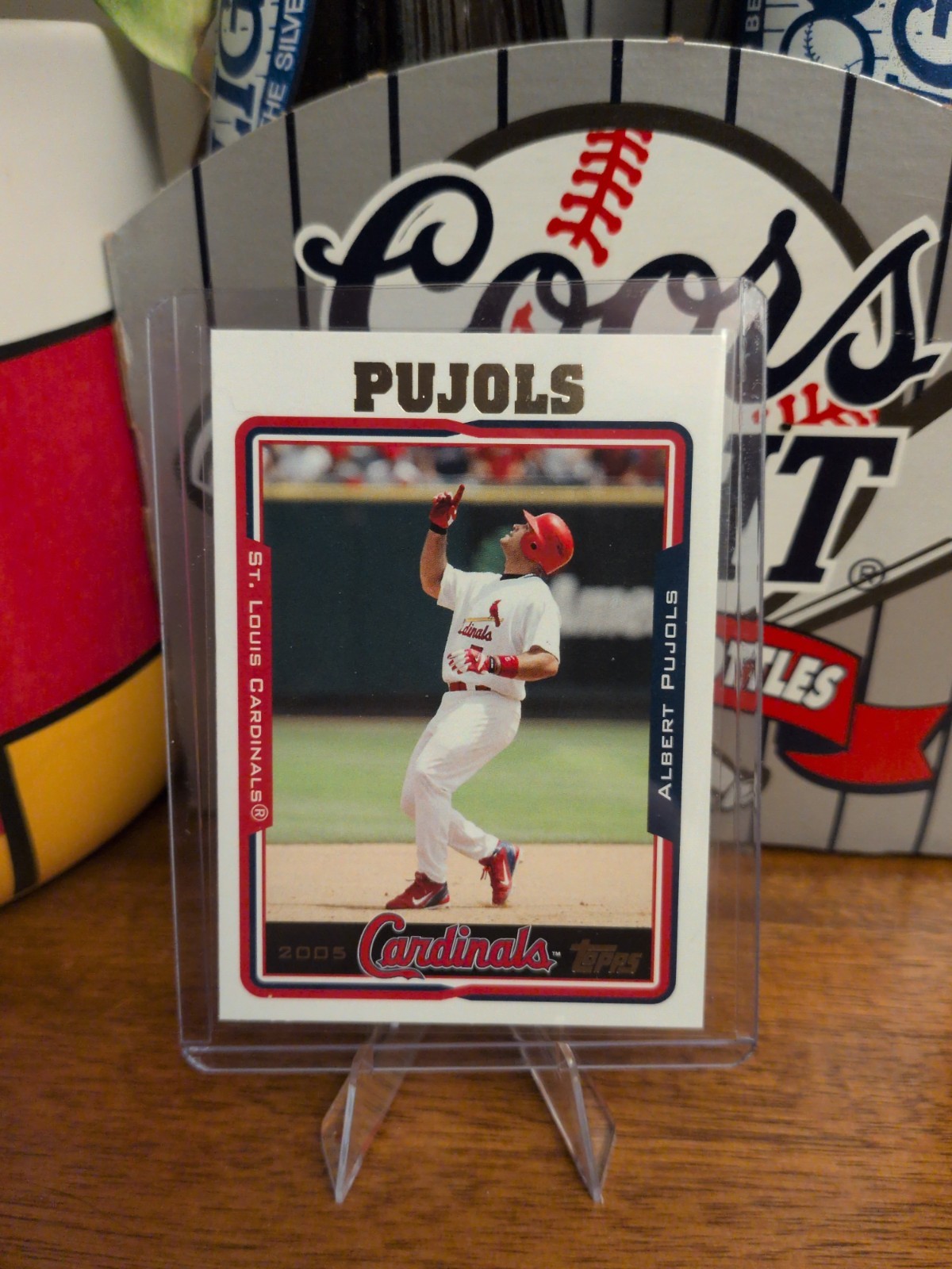 Albert Pujols #100 Baseball Cards 2005 Topps trading card — raw and PSA graded price guide