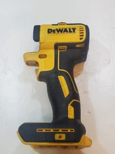 DeWALT  20V XR DCF887  Impact ClamShell, Handle Housing  N413423