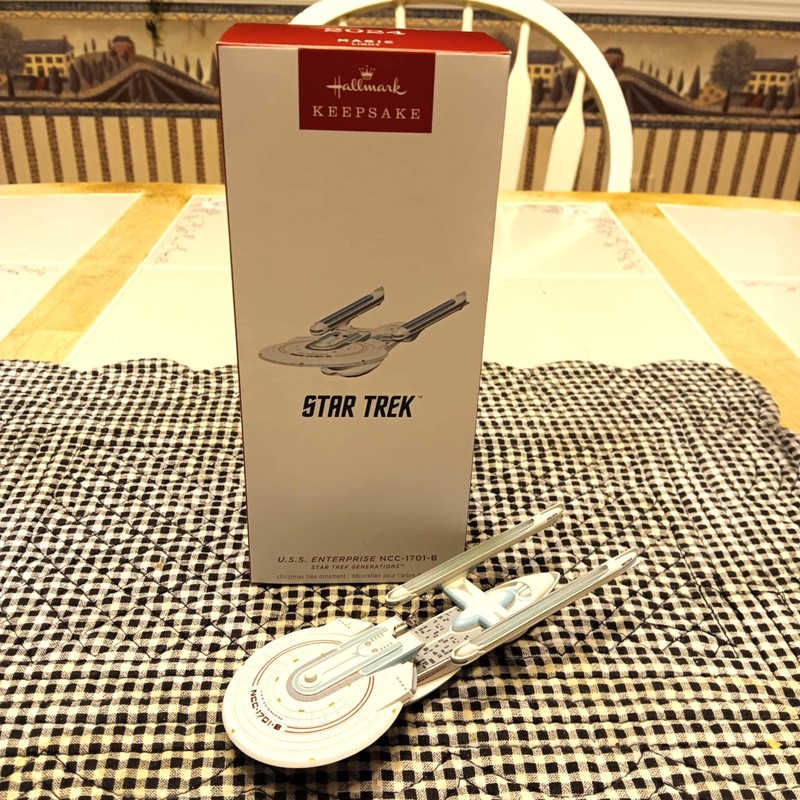 HALLMARK STAR TREK ENTERPRISE NCC-1701-B 2024 MAGIC CHRISTMAS KEEPSAKE ORNAMENTS