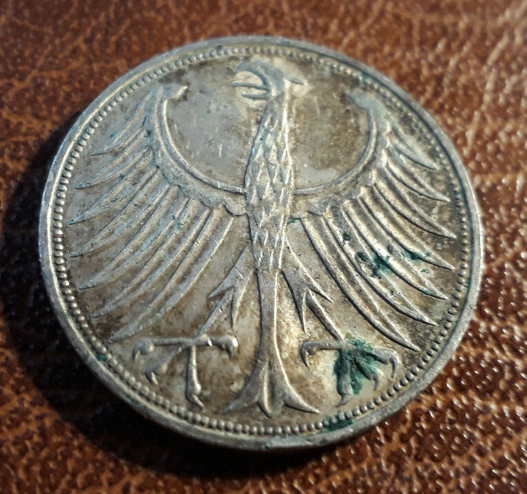 Bild 2 von 2