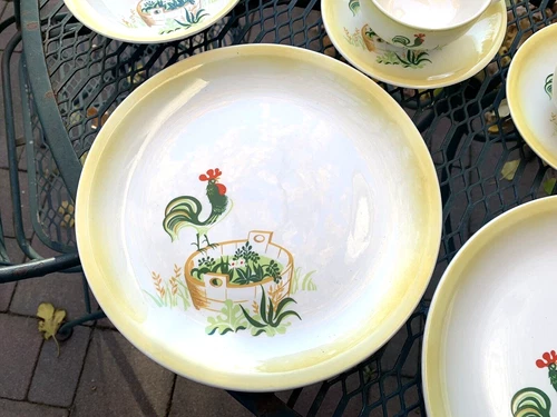 Vintage Paden City Pottery “Provincial” Pattern Complete 20-Piece Set For Four