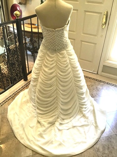 BELLISSIMA COUTURE NEW Wedding dress Bridal ball gown up Ivory chiffon 8 US - Picture 5 of 8
