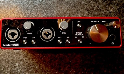 Focusrite Scarlett 2i2 2x2 Interface - 3rd Gen.