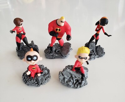 DISNEY/PIXAR THE INCREDIBLES CAPSULE pc TOY SET