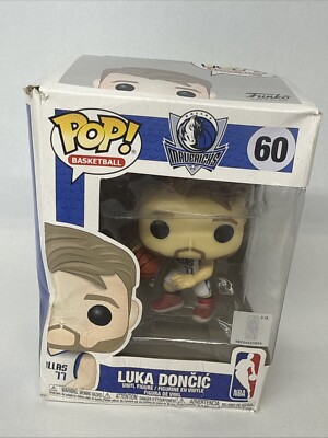 Funko pop ルカドンチッチ　未開封 Amazon.com: Funko Pop NBA: Dallas Mavericks - Luka Doncic