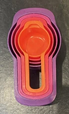 Stacking Multi-Color Measuring Cup Set - A0181