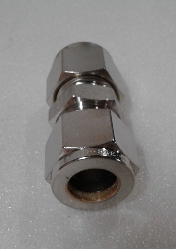 Lot of 19 Parker 8SC8-316 1/2" A-Lok Stainless Steel Union Tube Fitting - New - Picture 6 of 7